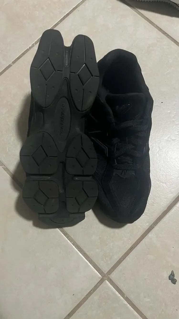 New Balance 9060 Triple Black (U9060BPM)